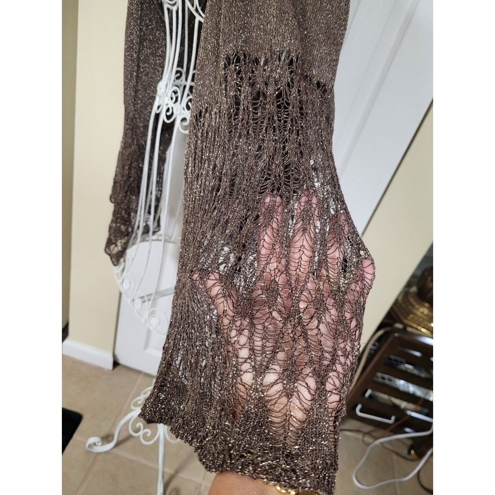 BCBG MAXAZRIA Bronze Metallic Knit Peasant Shrug Open Front Crochet Drape 1 Size - Picture 5 of 7